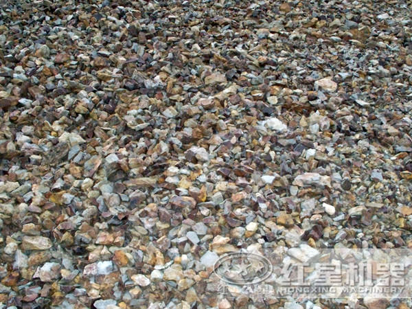 大型重錘式破碎機(jī)轉(zhuǎn)速多少合適？