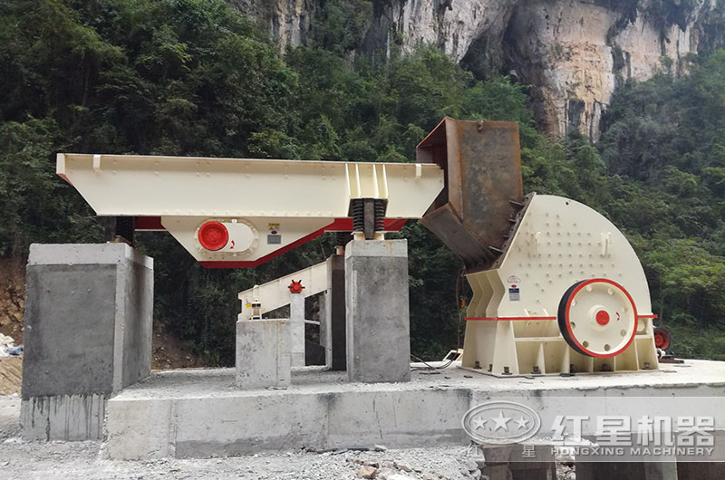 錘破機(jī)應(yīng)用生產(chǎn)現(xiàn)場(chǎng)搭建中